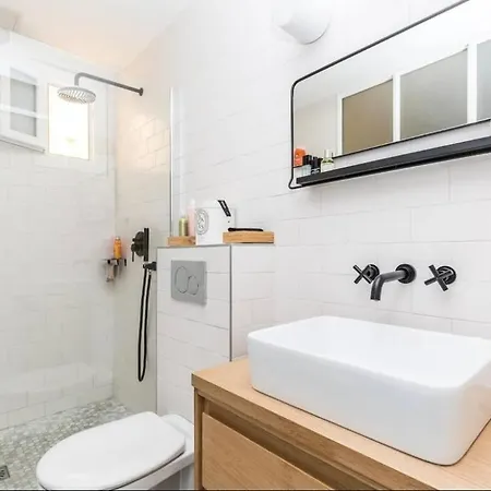 Apartment Elegant & Chic A