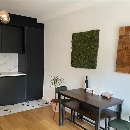 Appartamento élégant&chic à *